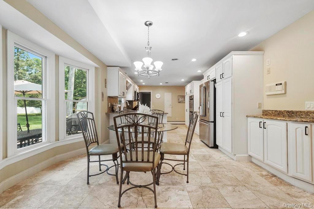 15 Stillwood Road, Brookhaven, NY 11719