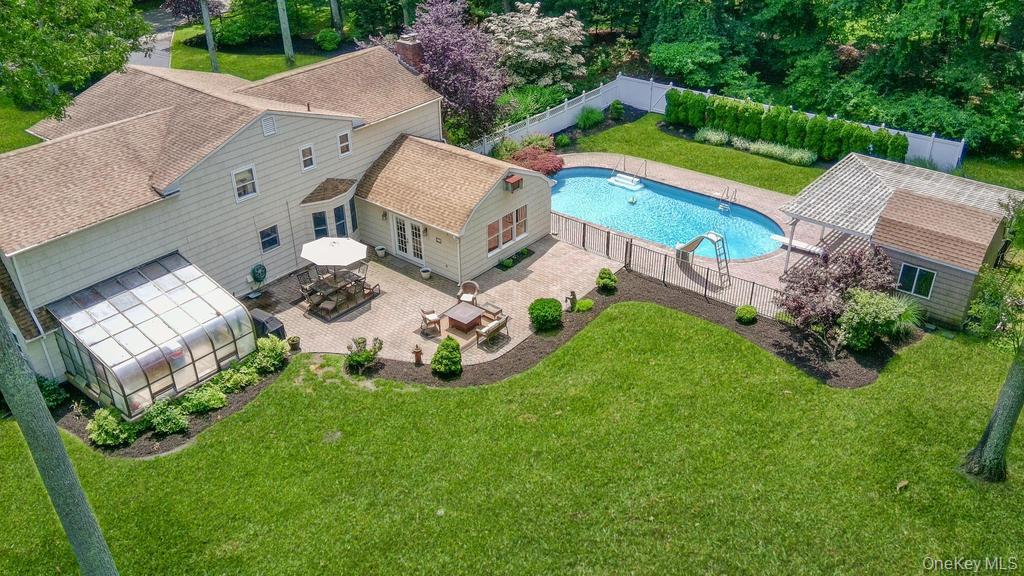 15 Stillwood Road, Brookhaven, NY 11719