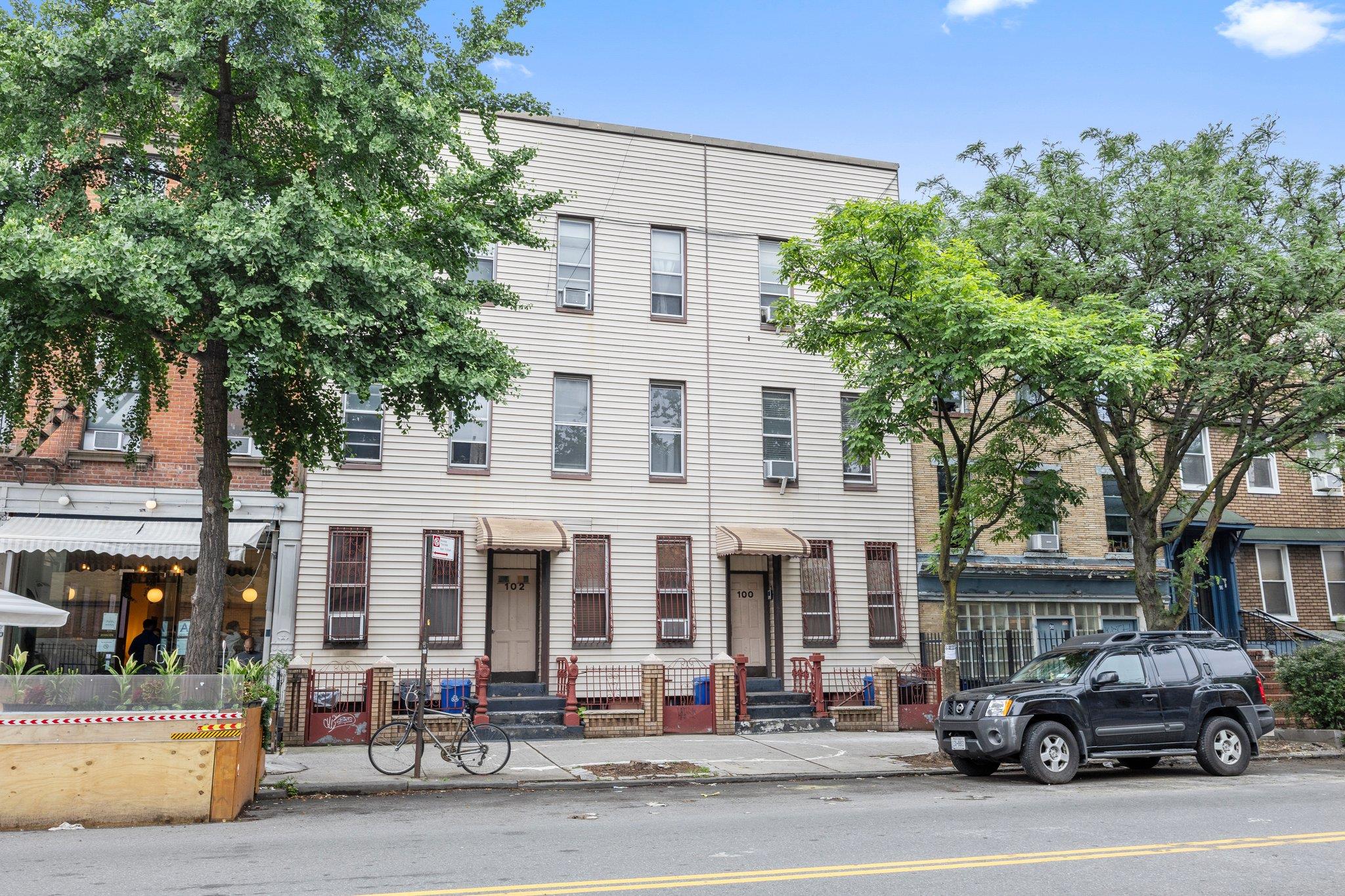 100 Roebling Street, Brooklyn, NY 11211