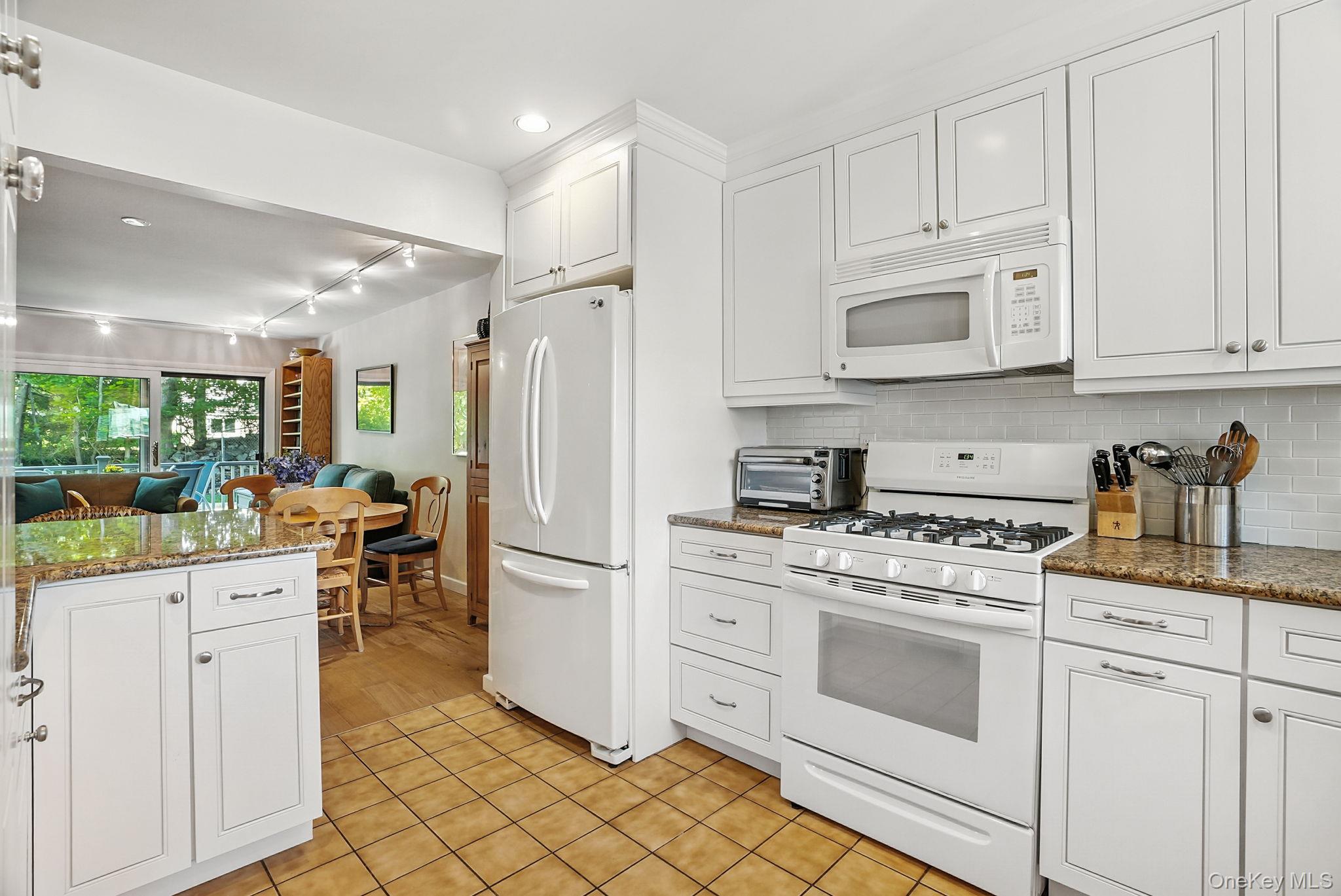 16 Timber Ridge, Mount Kisco, NY 10549