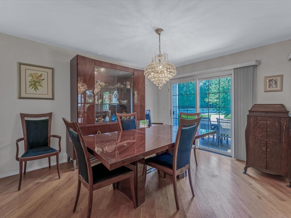 55 Lakebridge Drive S, Kings Park, NY 11754