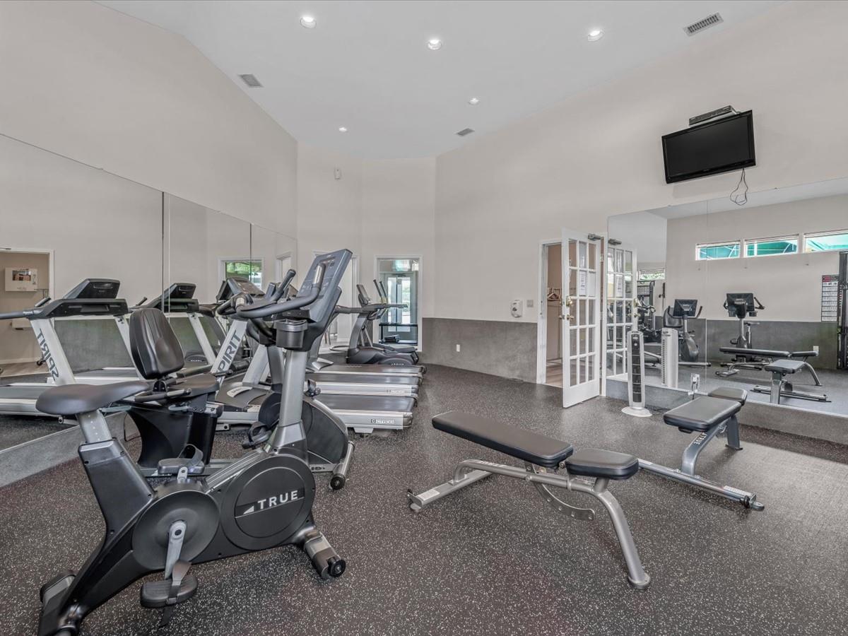 55 Lakebridge Drive S, Kings Park, NY 11754