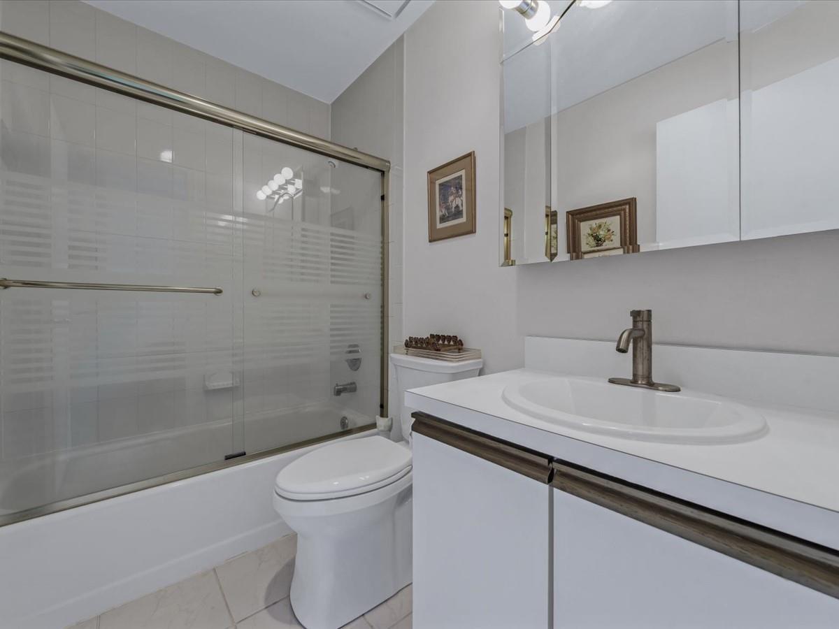 55 Lakebridge Drive S, Kings Park, NY 11754