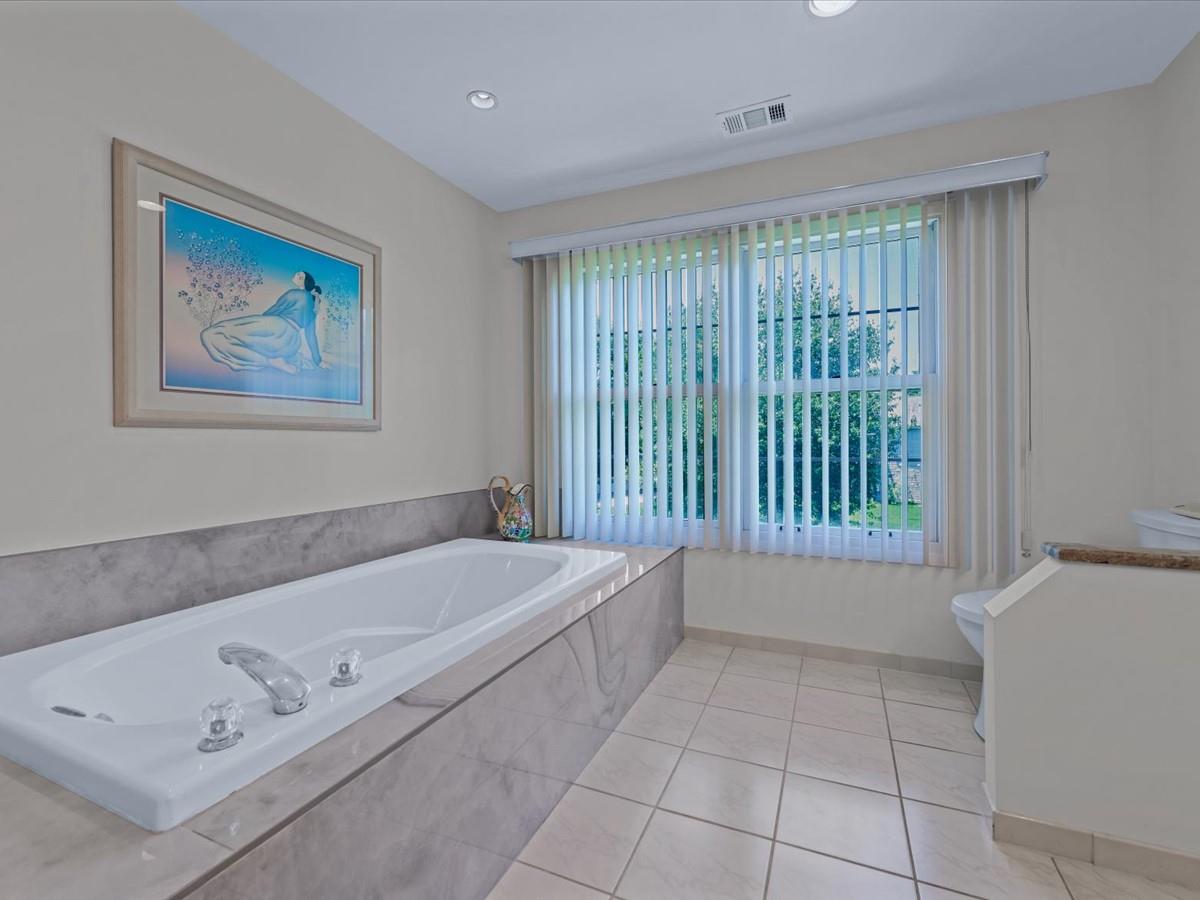 55 Lakebridge Drive S, Kings Park, NY 11754