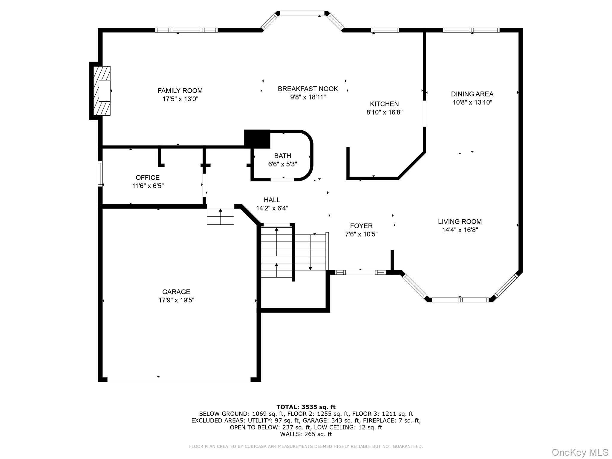 18 Cayla Lane, Port Jefferson Station, NY 11776