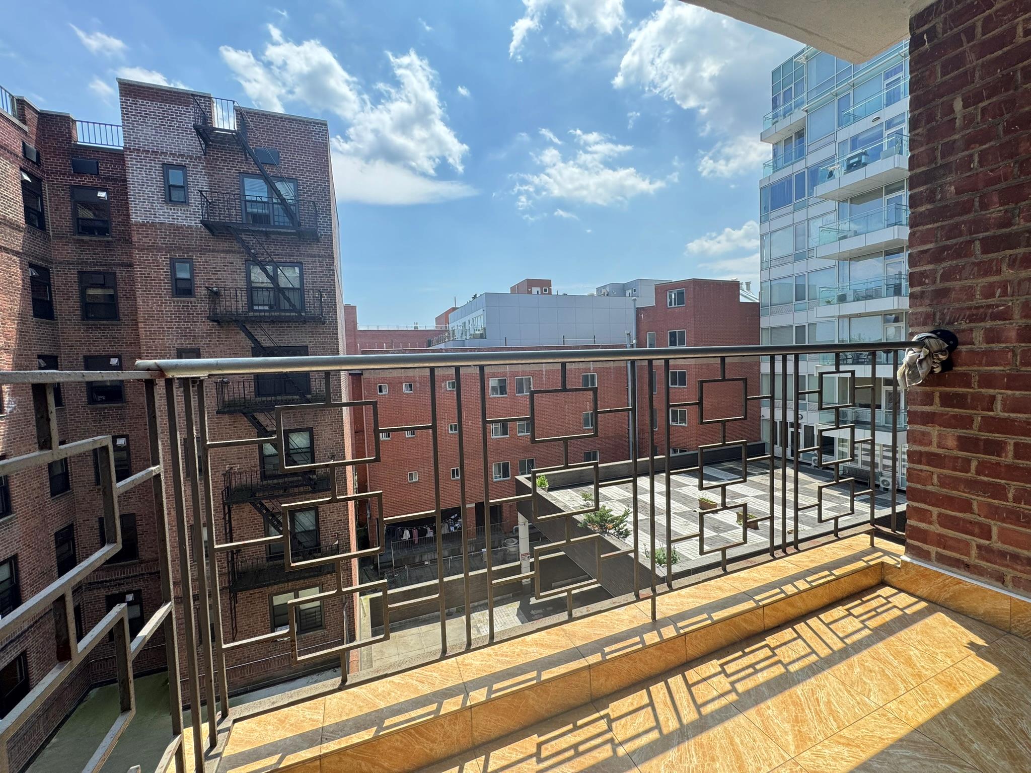 144-30 Sanford Avenue # 4N, Flushing, NY 11355