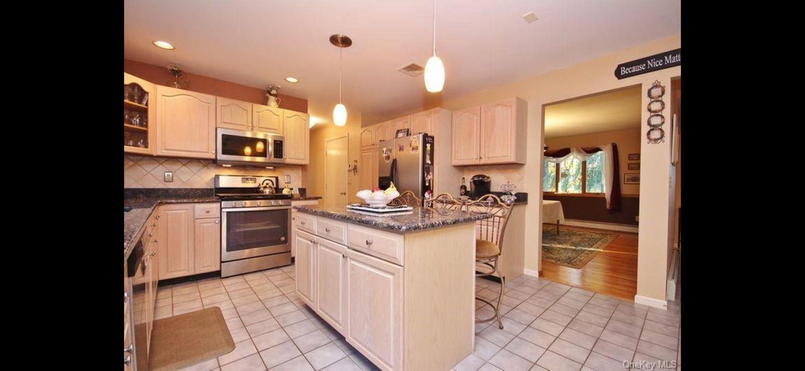 15 Ryder Court, Stony Point, NY 10980