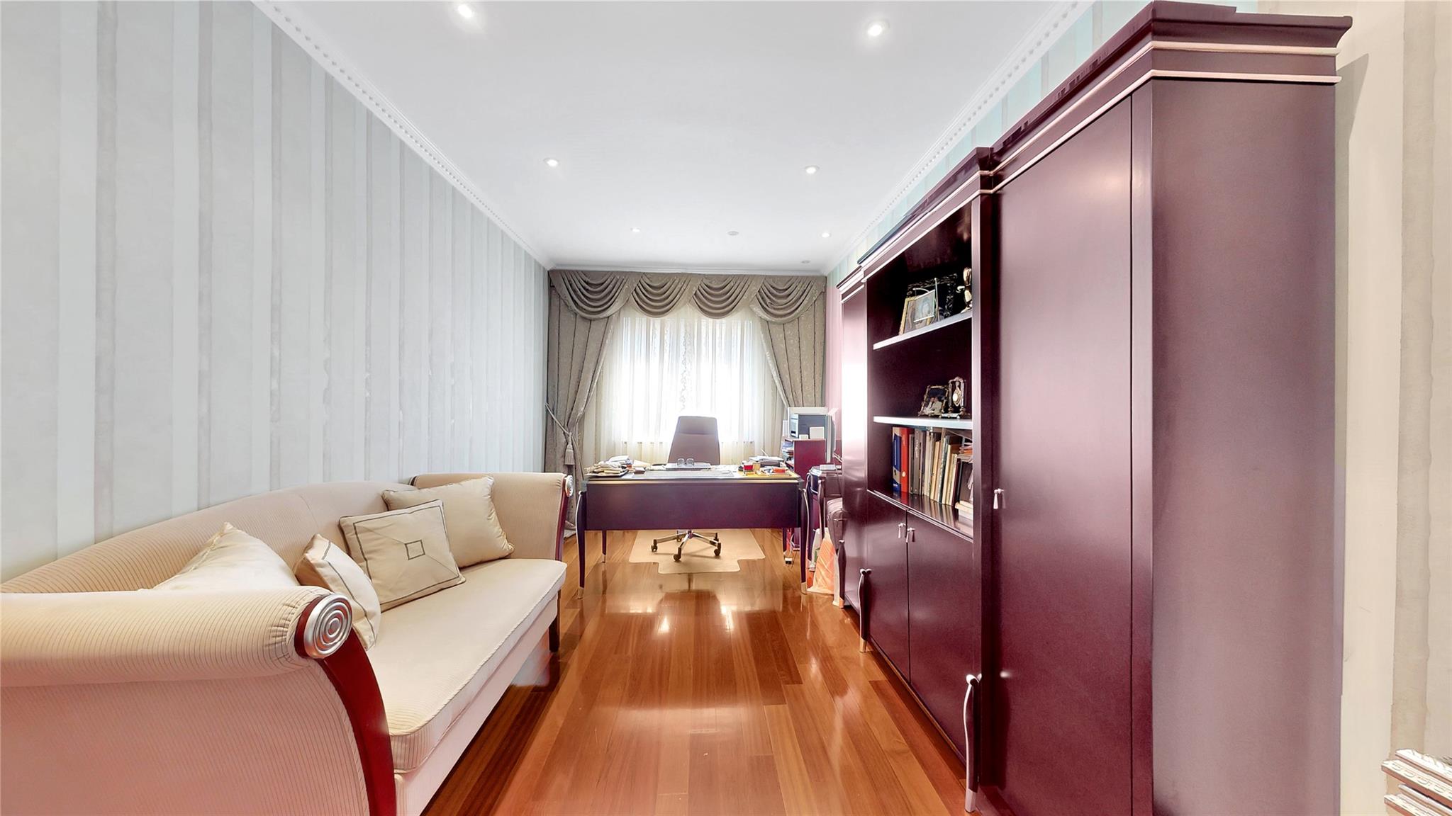 20 Corbin Place, Brooklyn, NY 11235