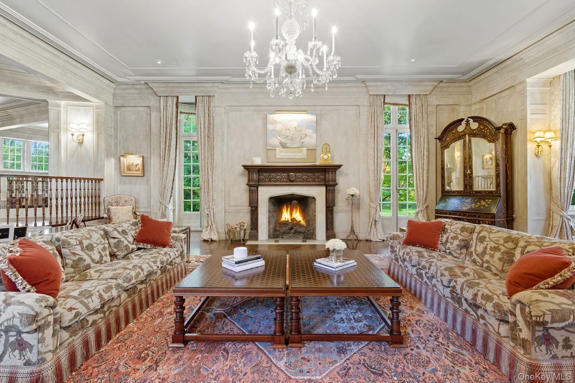 4 Red Fox Lane, Upper Brookville, NY 11545