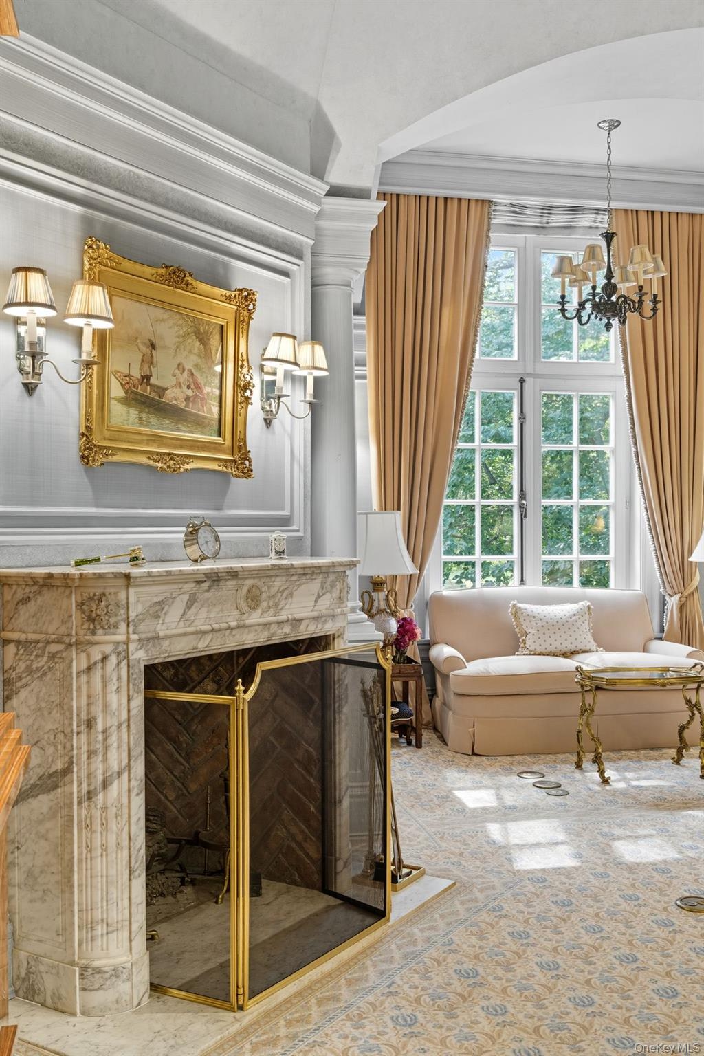 4 Red Fox Lane, Upper Brookville, NY 11545