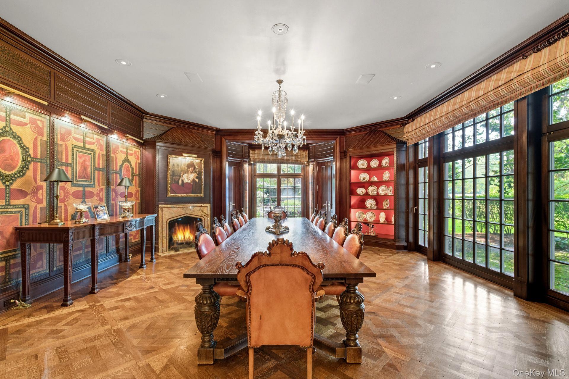 4 Red Fox Lane, Upper Brookville, NY 11545