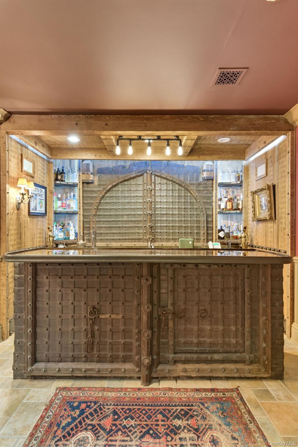 4 Red Fox Lane, Upper Brookville, NY 11545