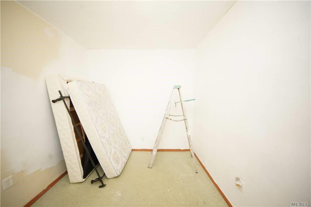 21 Charlotte Street, Ridgewood, NY 11385