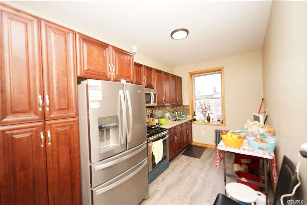 21 Charlotte Street, Ridgewood, NY 11385