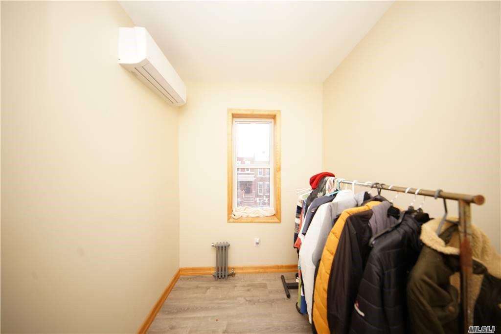 21 Charlotte Street, Ridgewood, NY 11385