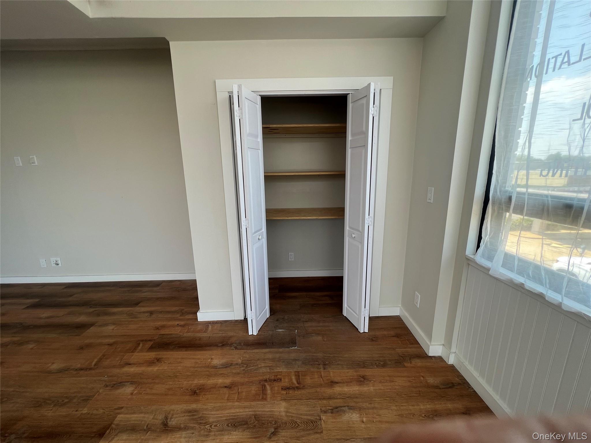 938 Port Washington Boulevard # 2, Port Washington, NY 11050