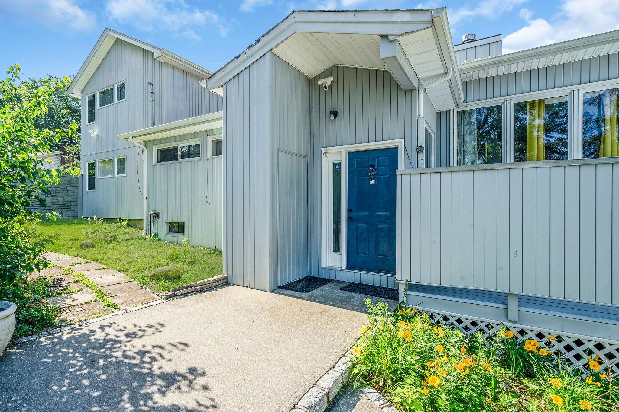 26 Liber Boulevard, Farmingville, NY 11738