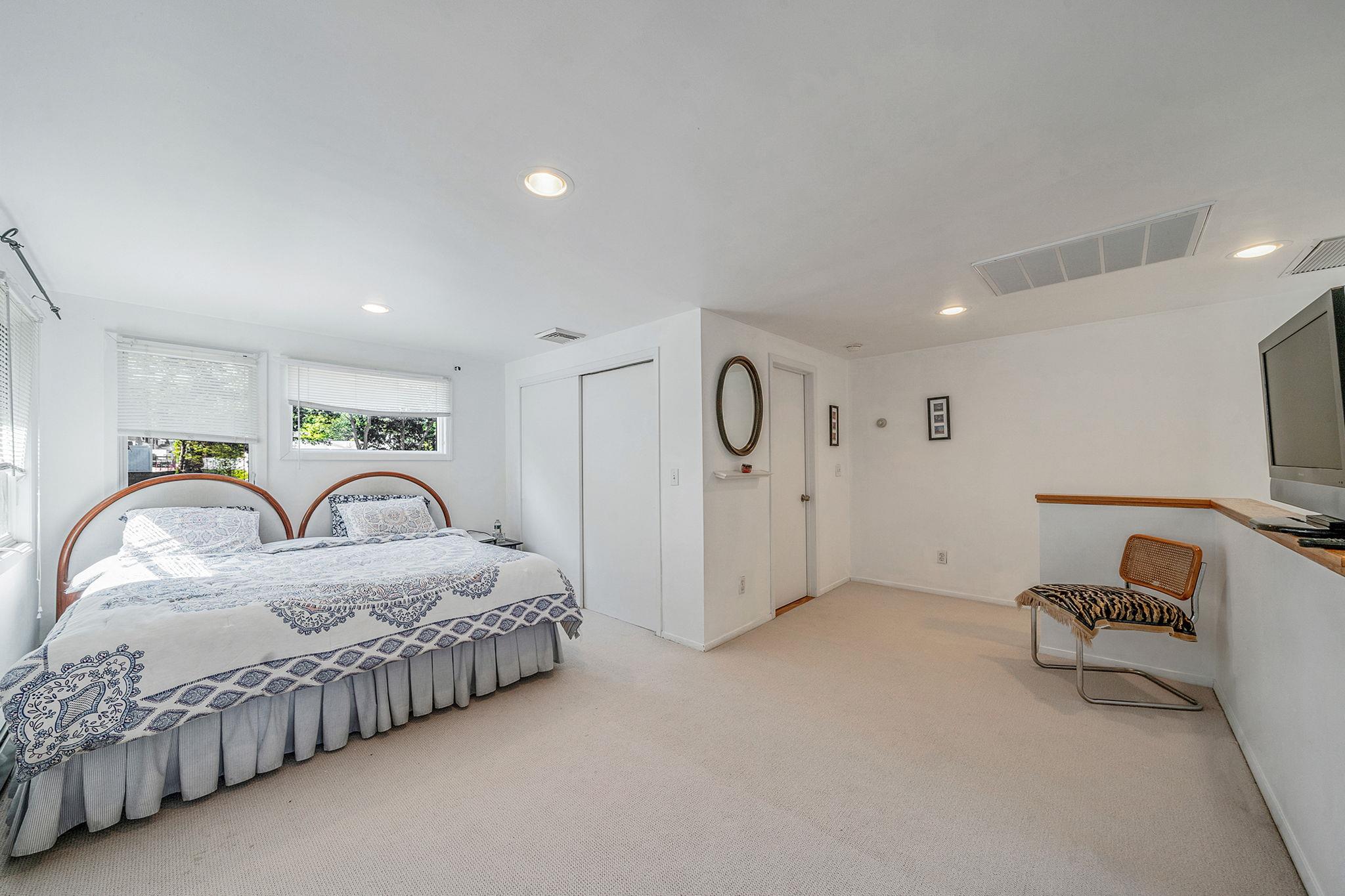 26 Liber Boulevard, Farmingville, NY 11738