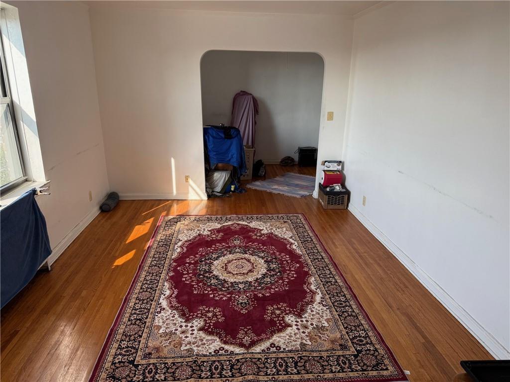 128-11 Newport # 4C, Rockaway Park, NY 11694