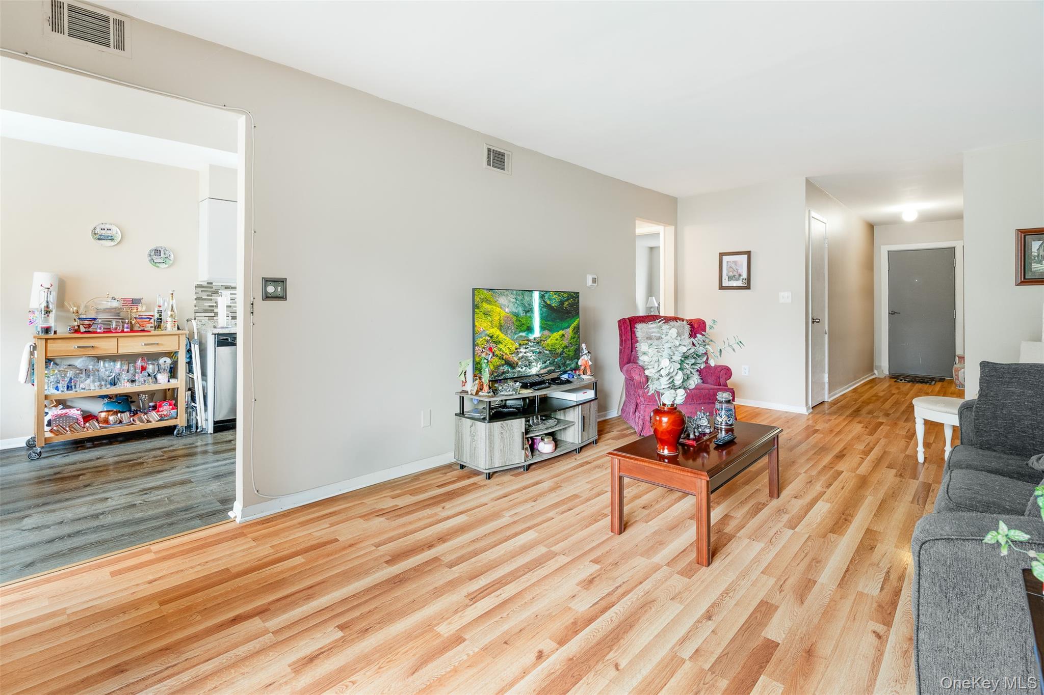 26 Cooper Road # 416, Poughkeepsie, NY 12603