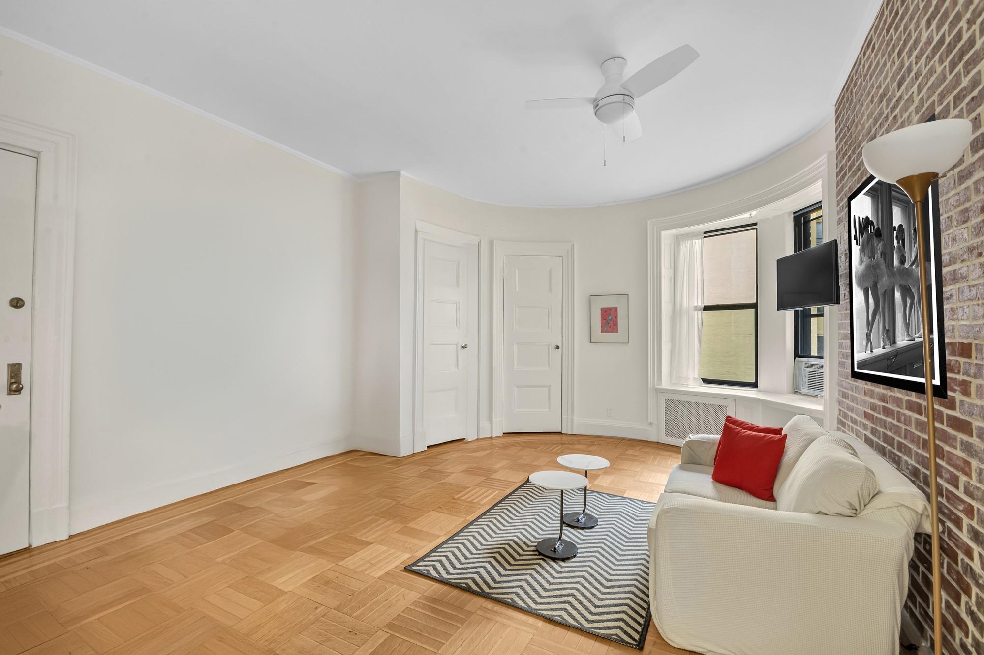 293 Riverside Drive # 4B, New York (Manhattan), NY 10025