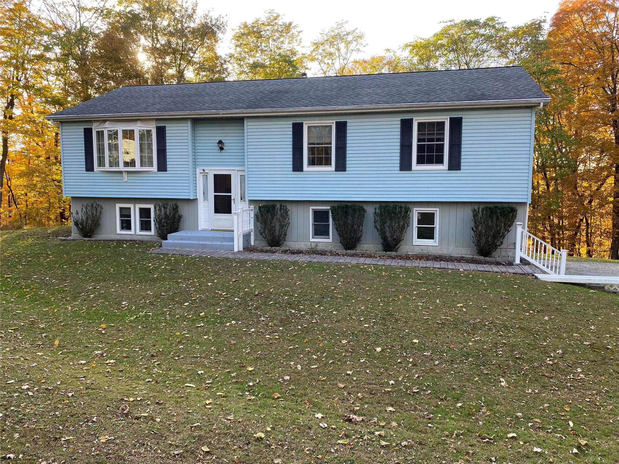 22 Beacham Road, Rhinebeck, NY 12572