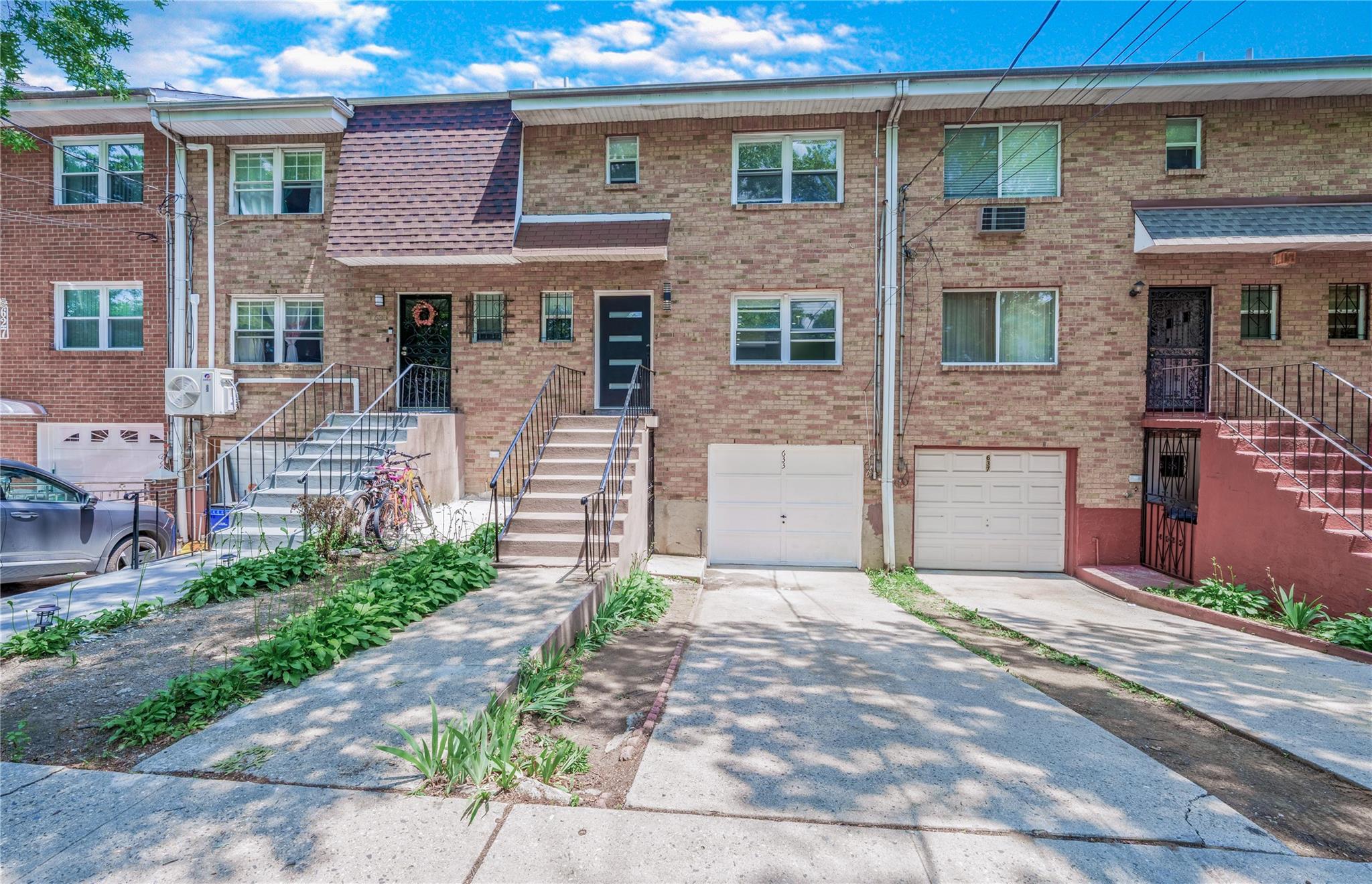 633 Essex Street, Brooklyn, NY 11208