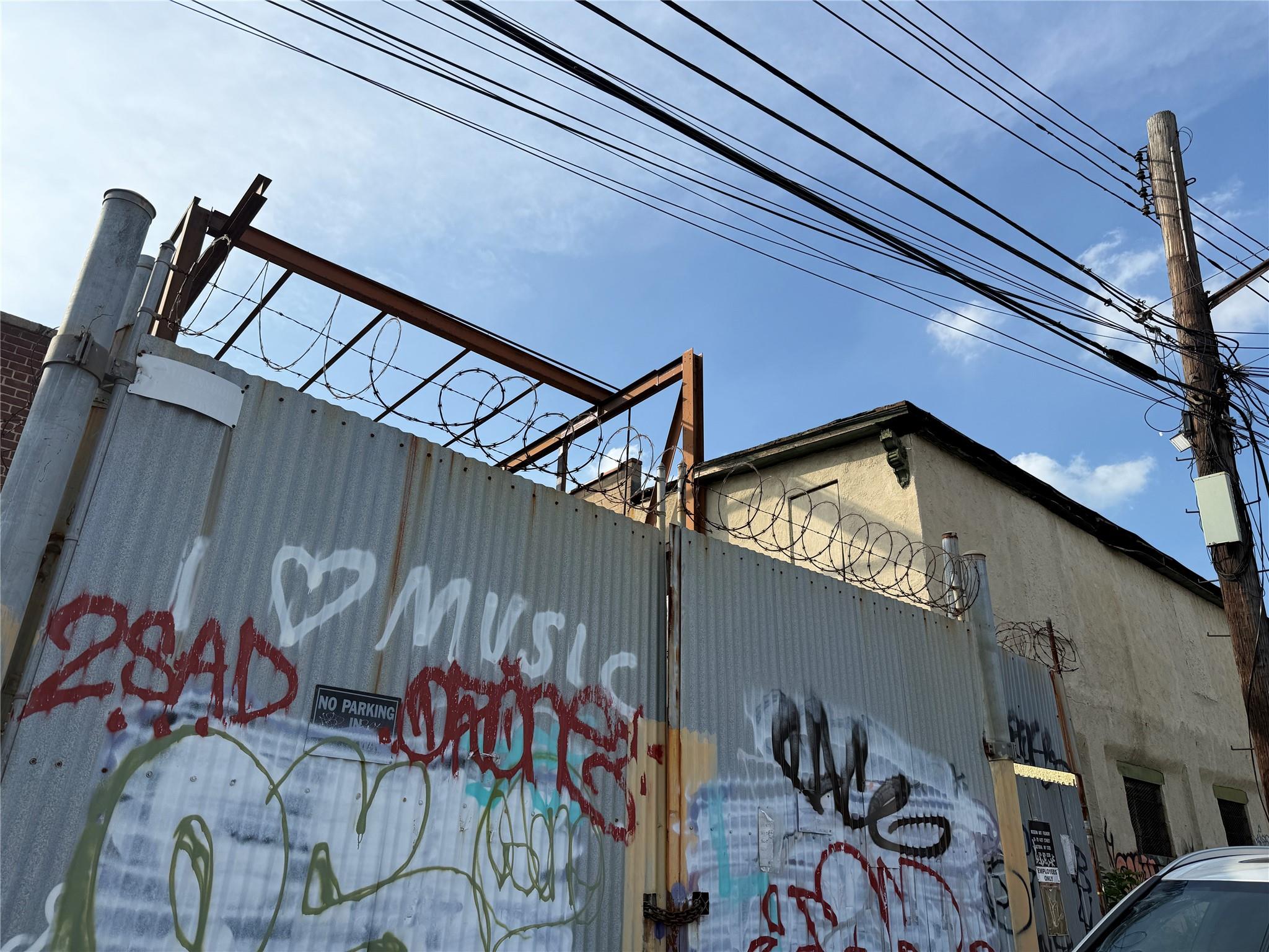 18-70 41 street, Astoria, NY 11105