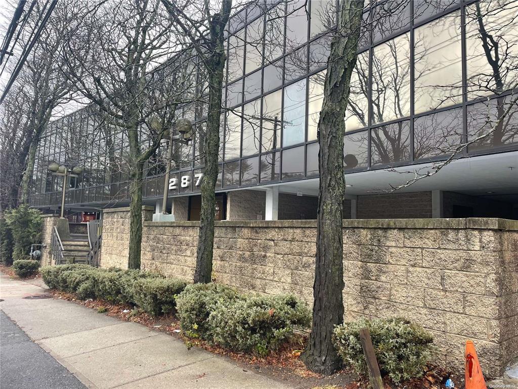 287 Northern Boulevard # 206, Great Neck, NY 11021