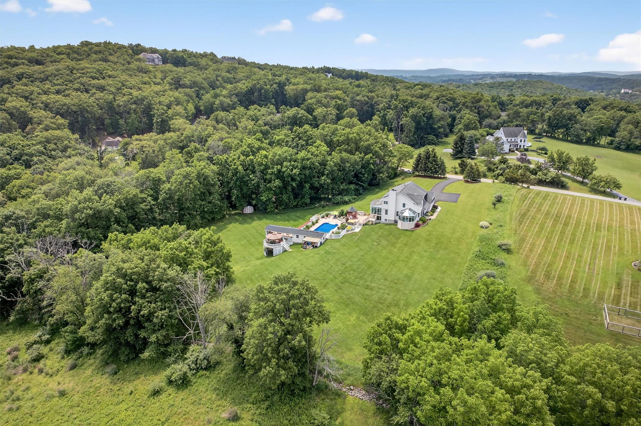 53 Odyssey Drive, Chester, NY 10918
