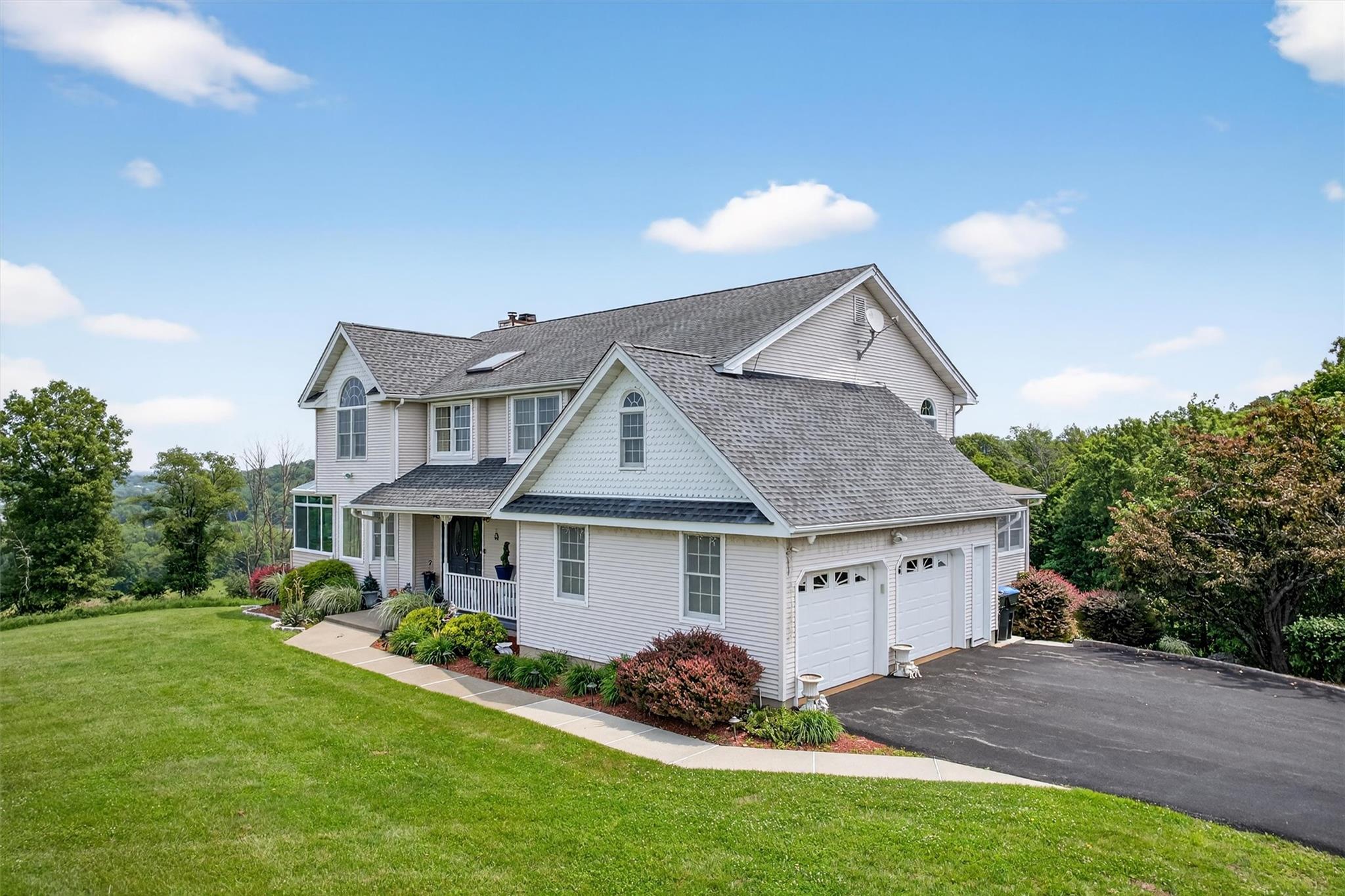 53 Odyssey Drive, Chester, NY 10918