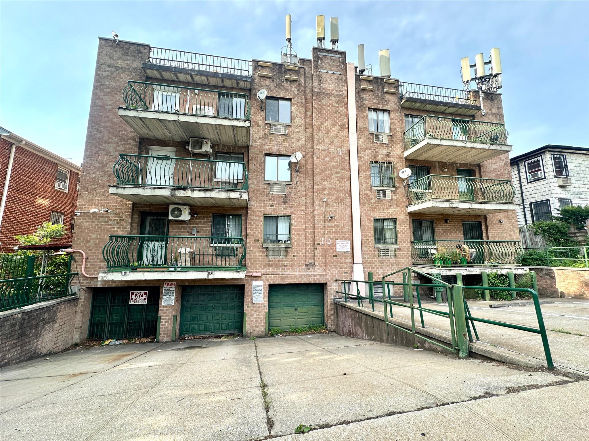 130-14 60 Avenue # 2E, Flushing, NY 11355