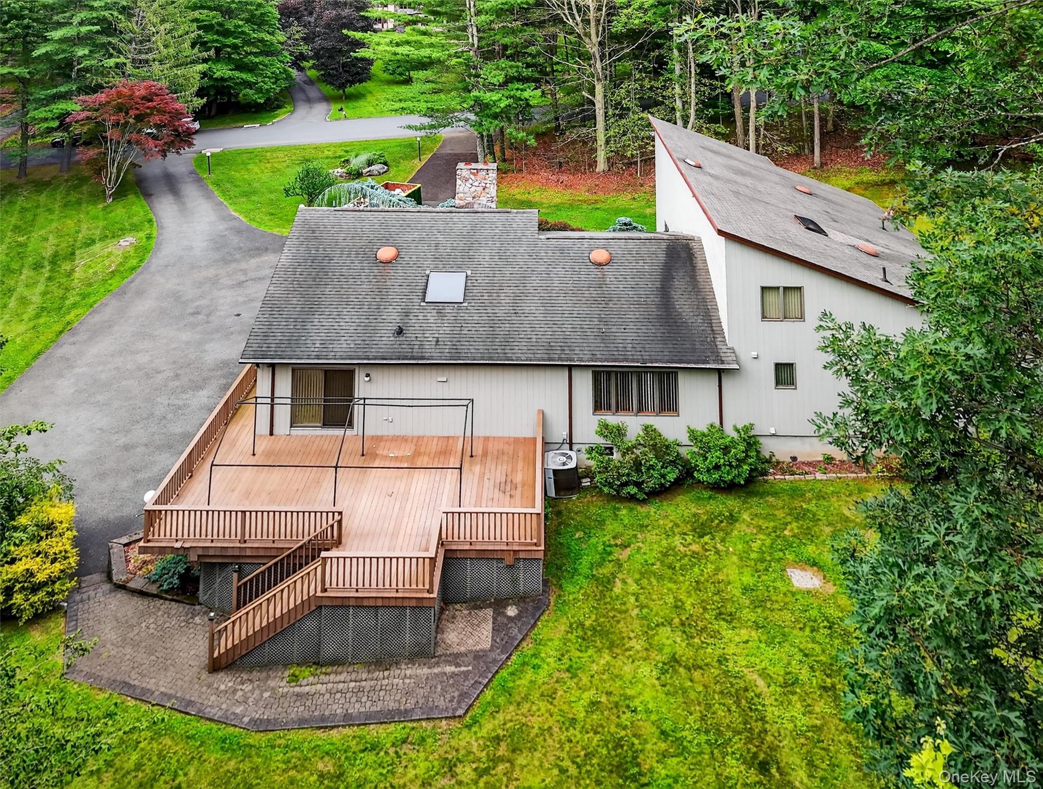 35 Greenlawn Road, Amawalk, NY 10501