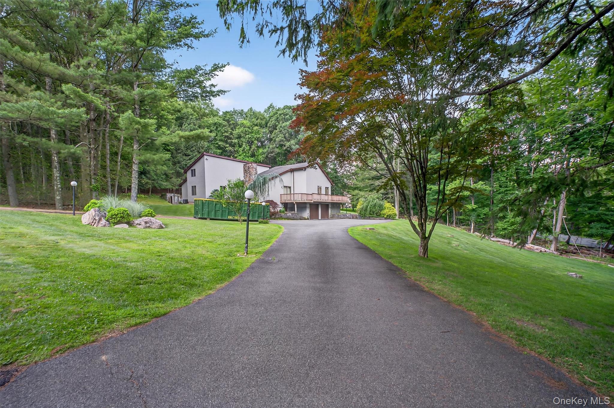 35 Greenlawn Road, Amawalk, NY 10501