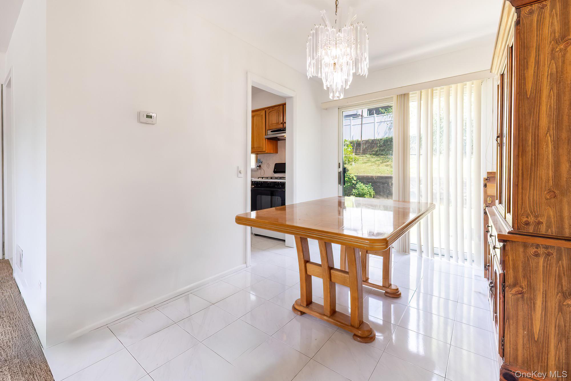 18 Gainsborg Avenue E, West Harrison, NY 10604