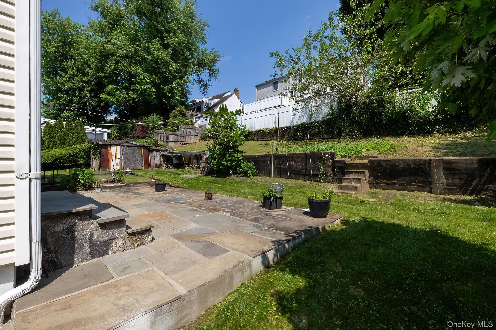 18 Gainsborg Avenue E, West Harrison, NY 10604