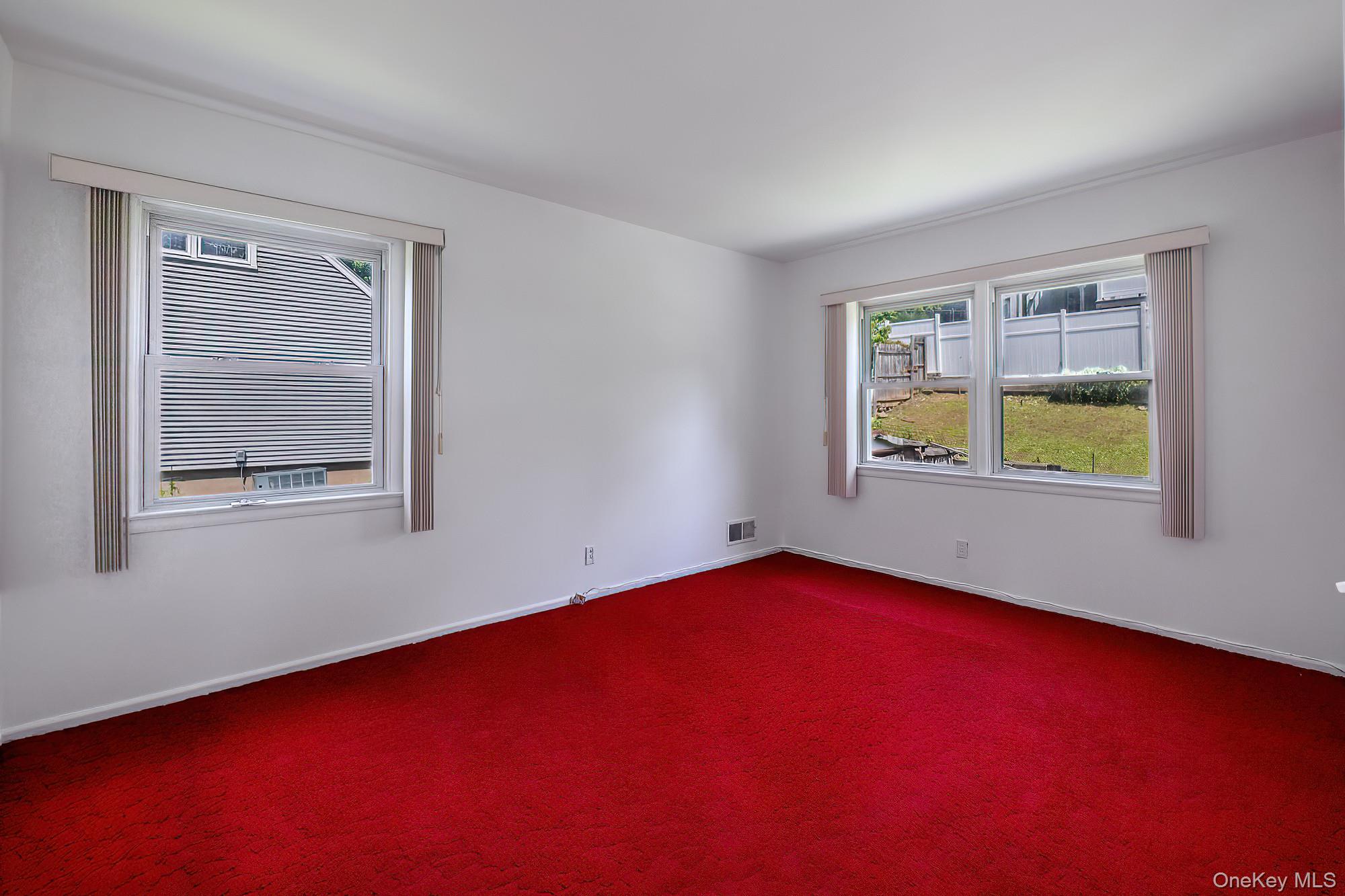 18 Gainsborg Avenue E, West Harrison, NY 10604