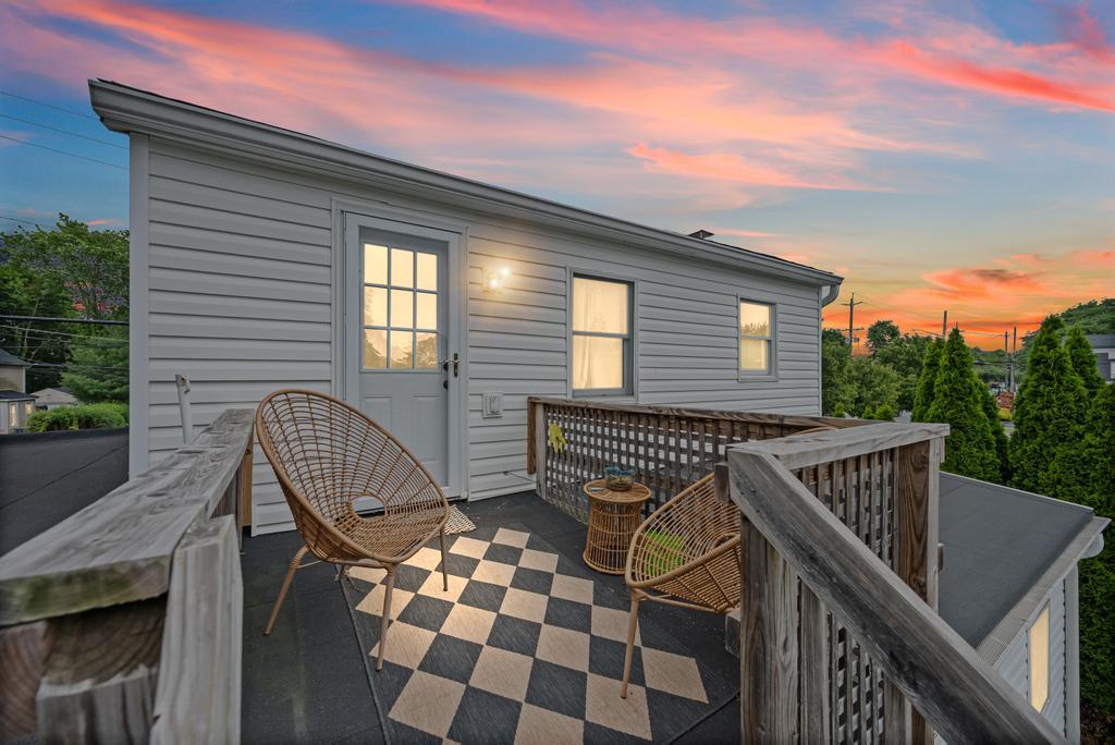 425 Lake Avenue, Saint James, NY 11780