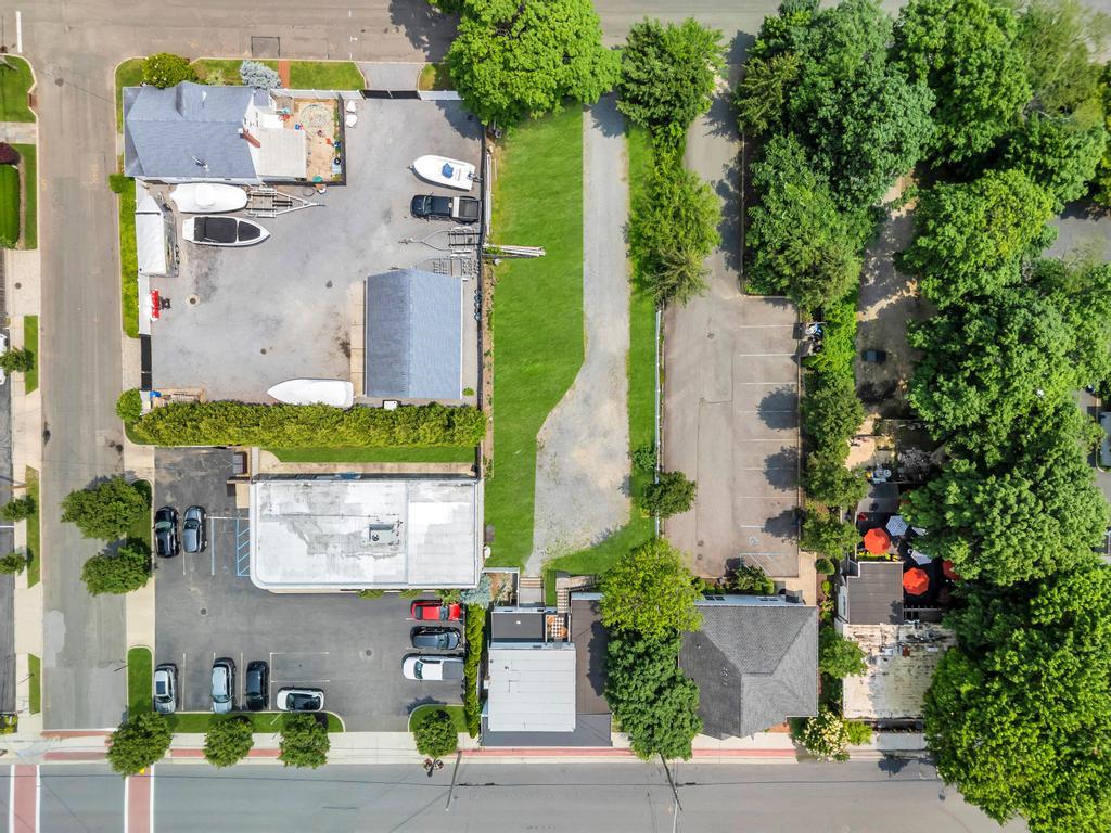 425 Lake Avenue, Saint James, NY 11780