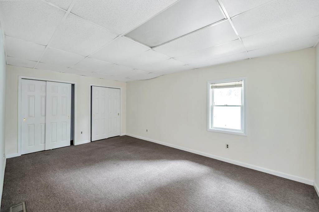 425 Lake Avenue, Saint James, NY 11780