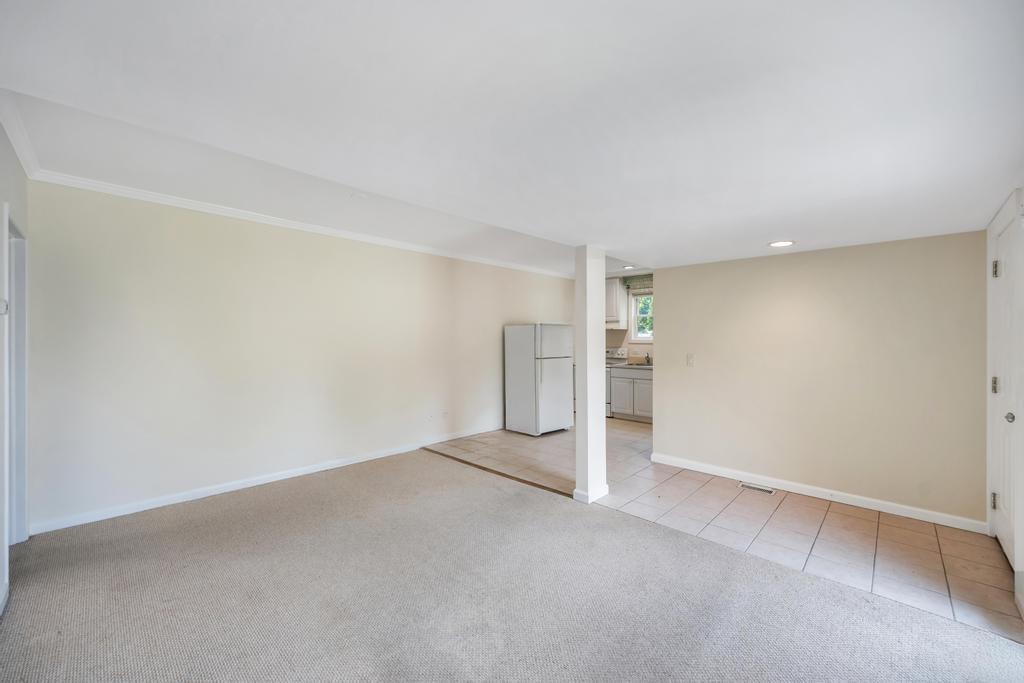 425 Lake Avenue, Saint James, NY 11780