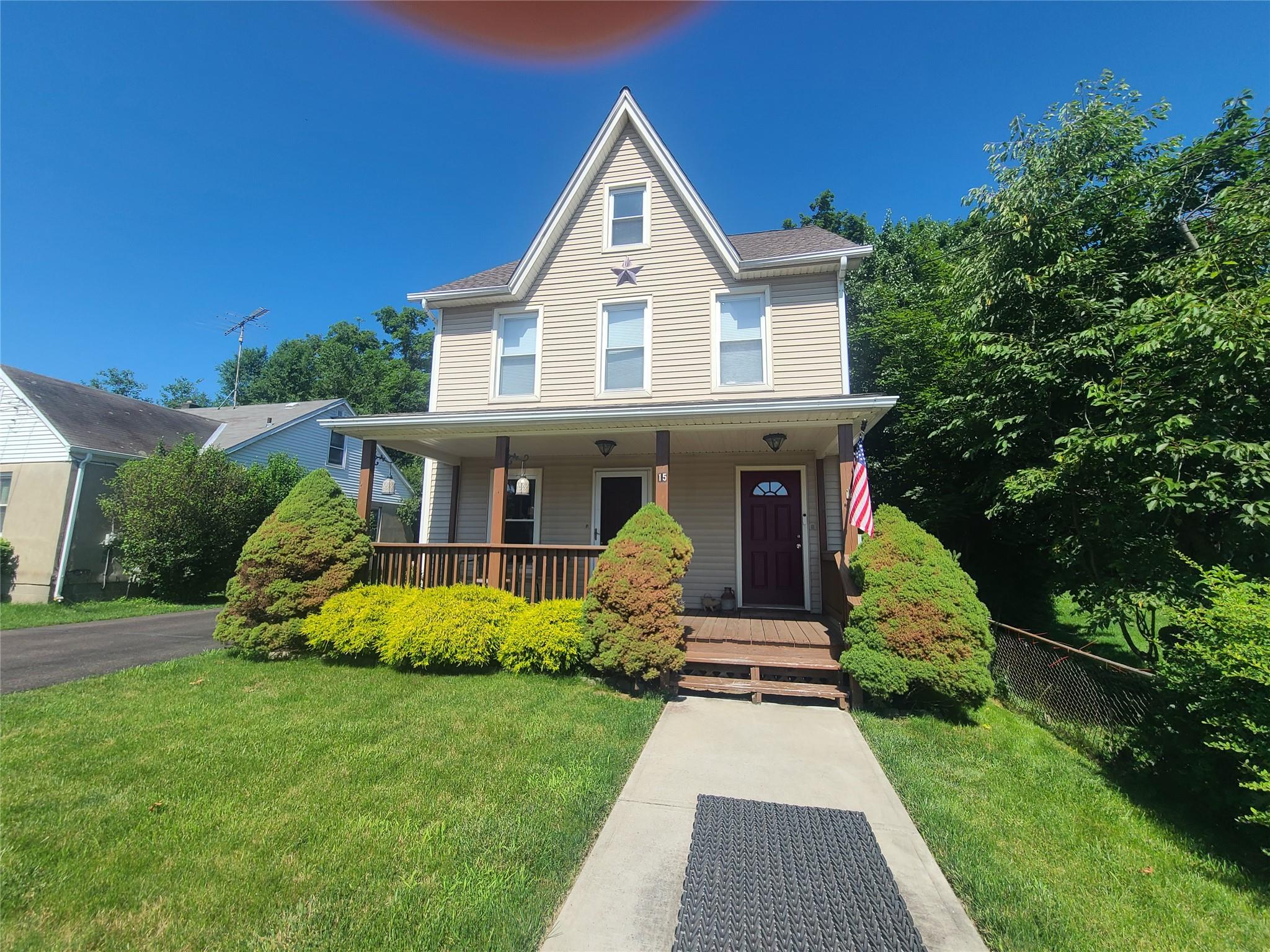 15 Central Avenue, Wallkill, NY 12589