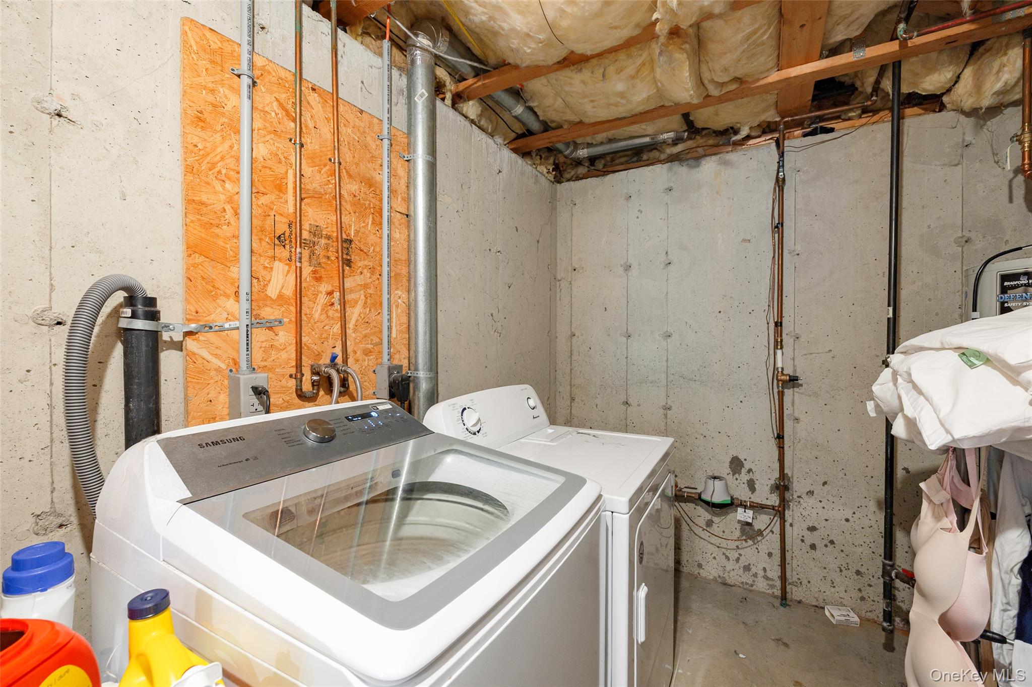 6204 High Ridge Court, Wappingers Falls, NY 12590