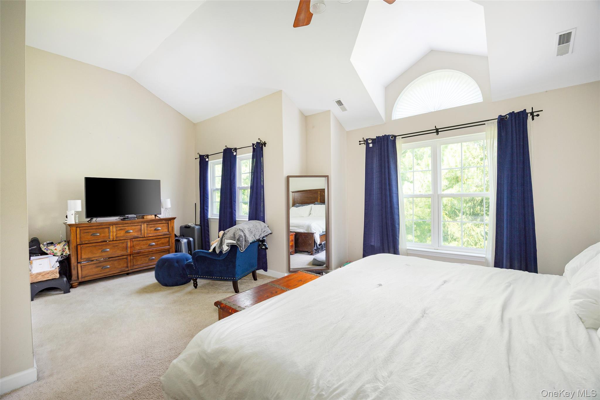 6204 High Ridge Court, Wappingers Falls, NY 12590