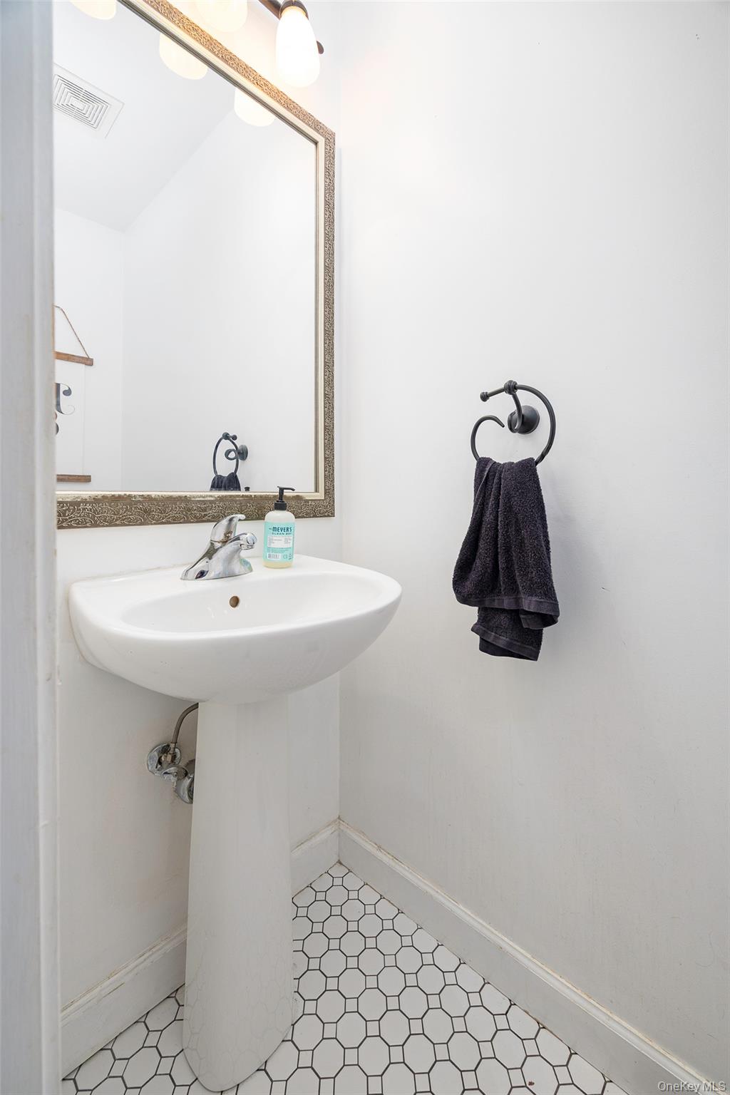 6204 High Ridge Court, Wappingers Falls, NY 12590