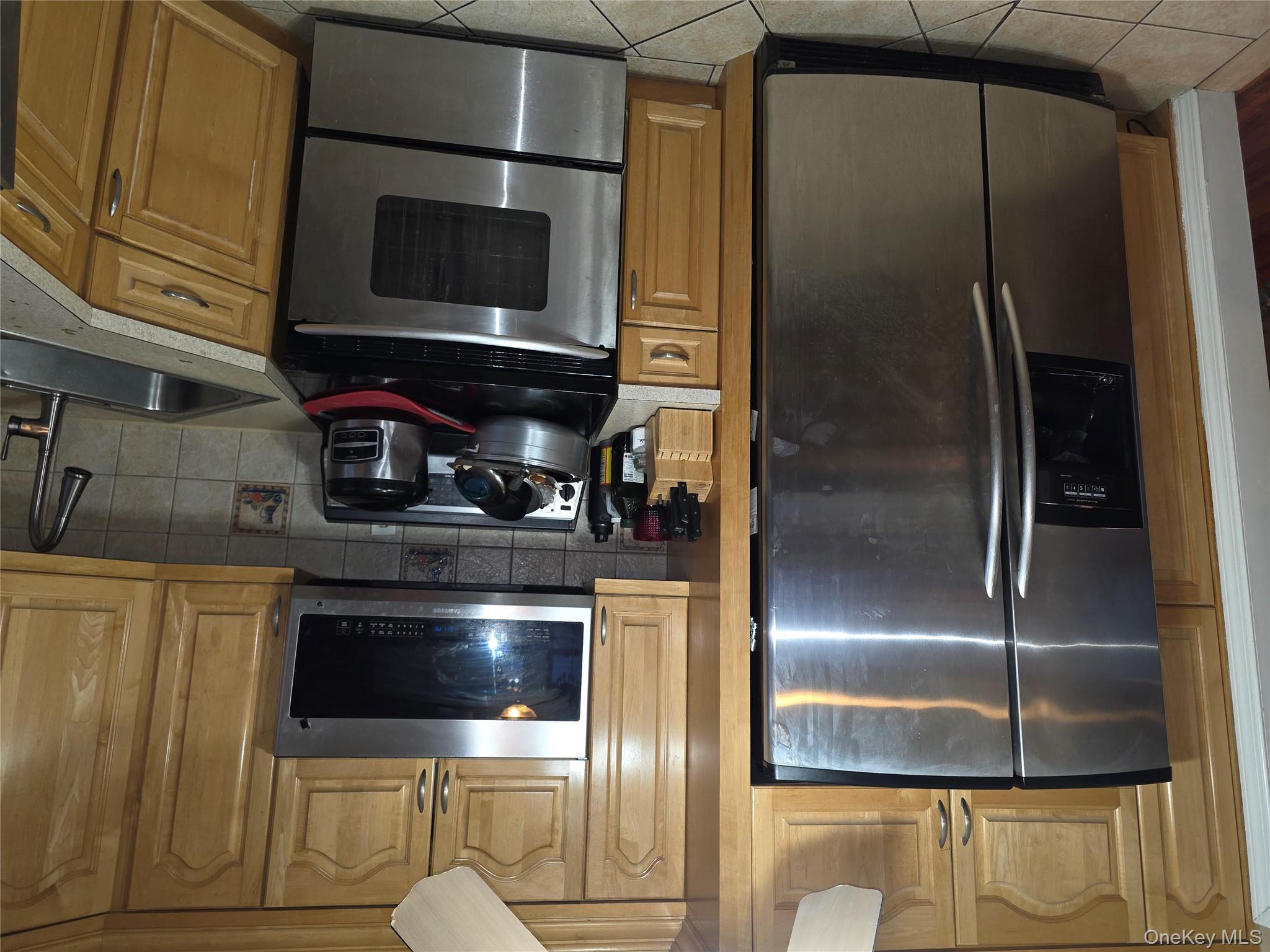 153 Cocoanut Street, Brentwood, NY 11717