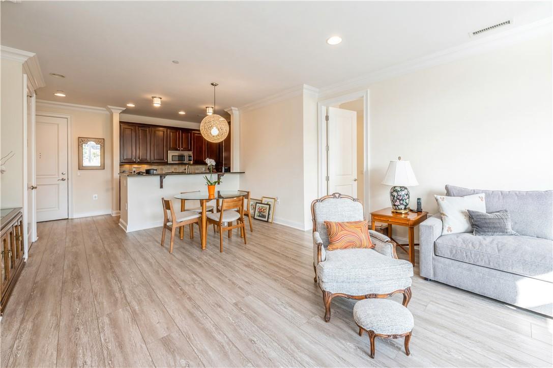 1 Christie Place # 205E, Scarsdale, NY 10583