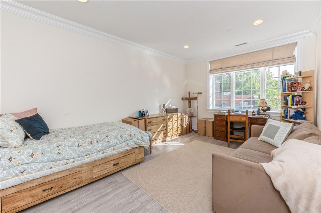 1 Christie Place # 205E, Scarsdale, NY 10583