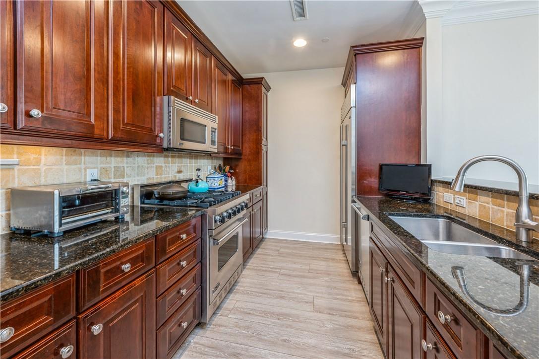 1 Christie Place # 205E, Scarsdale, NY 10583