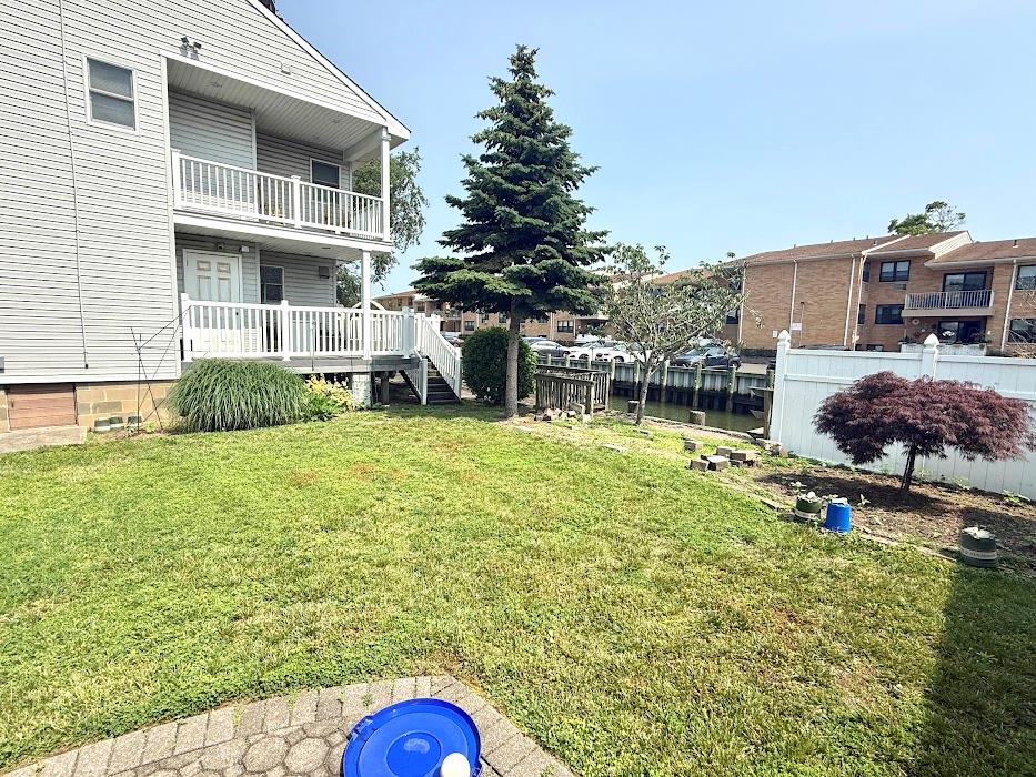 77 Hampton Place, Freeport, NY 11520